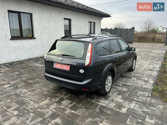 Синий Форд Фокус, объемом двигателя 1.6 л и пробегом 225 тыс. км за 5100 $, фото 5 на Automoto.ua