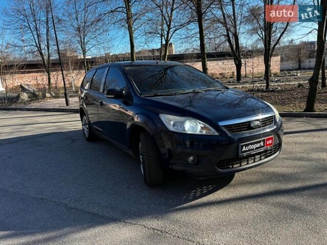 Синий Форд Фокус, объемом двигателя 1.8 л и пробегом 233 тыс. км за 4990 $, фото 2 на Automoto.ua