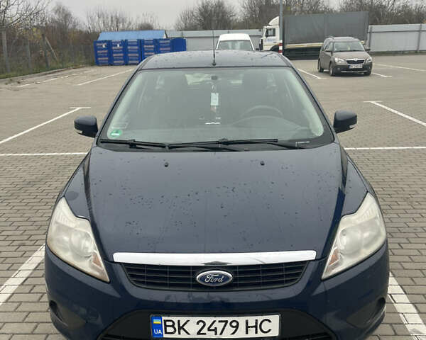 Синій Форд Фокус, об'ємом двигуна 1.6 л та пробігом 301 тис. км за 3850 $, фото 12 на Automoto.ua