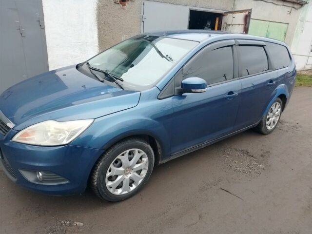 Синій Форд Фокус, об'ємом двигуна 1.6 л та пробігом 398 тис. км за 3700 $, фото 6 на Automoto.ua