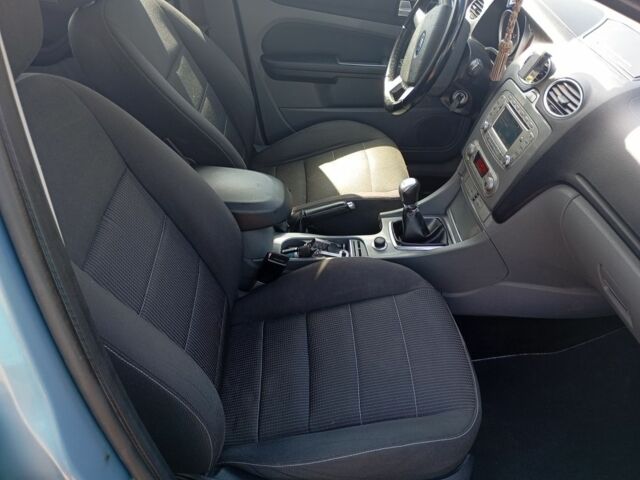 Синій Форд Фокус, об'ємом двигуна 1.6 л та пробігом 187 тис. км за 5500 $, фото 13 на Automoto.ua