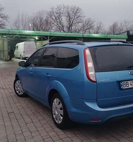 Синий Форд Фокус, объемом двигателя 1.6 л и пробегом 197 тыс. км за 5680 $, фото 2 на Automoto.ua
