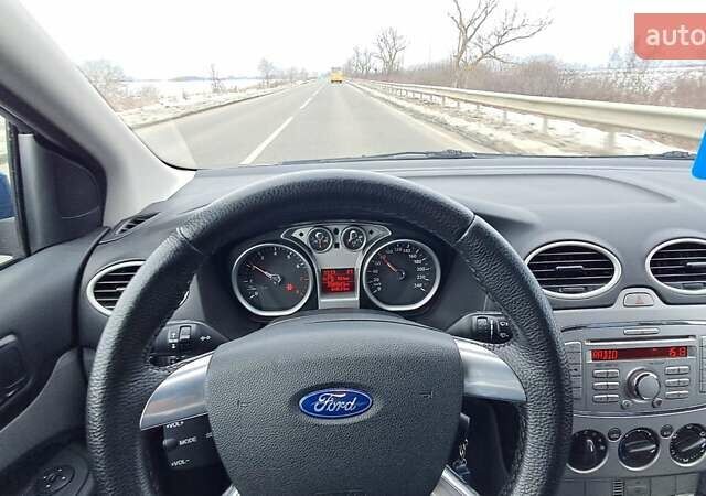 Синій Форд Фокус, об'ємом двигуна 1.6 л та пробігом 209 тис. км за 5299 $, фото 15 на Automoto.ua