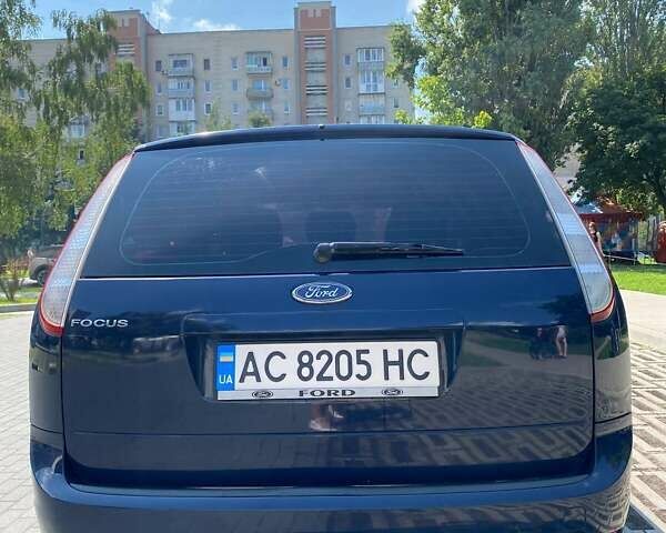Синий Форд Фокус, объемом двигателя 1.6 л и пробегом 252 тыс. км за 5500 $, фото 5 на Automoto.ua