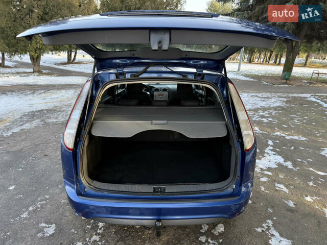 Синій Форд Фокус, об'ємом двигуна 1.6 л та пробігом 200 тис. км за 4499 $, фото 23 на Automoto.ua