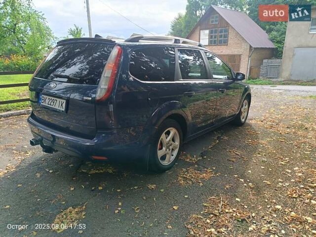 Синий Форд Фокус, объемом двигателя 1.6 л и пробегом 274 тыс. км за 4900 $, фото 12 на Automoto.ua
