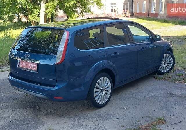 Синий Форд Фокус, объемом двигателя 1.6 л и пробегом 218 тыс. км за 6450 $, фото 3 на Automoto.ua