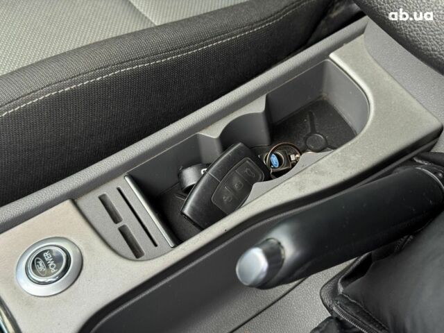 Синий Форд Фокус, объемом двигателя 1.6 л и пробегом 254 тыс. км за 5240 $, фото 23 на Automoto.ua