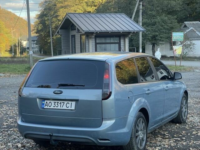 Синий Форд Фокус, объемом двигателя 2 л и пробегом 223 тыс. км за 4250 $, фото 6 на Automoto.ua