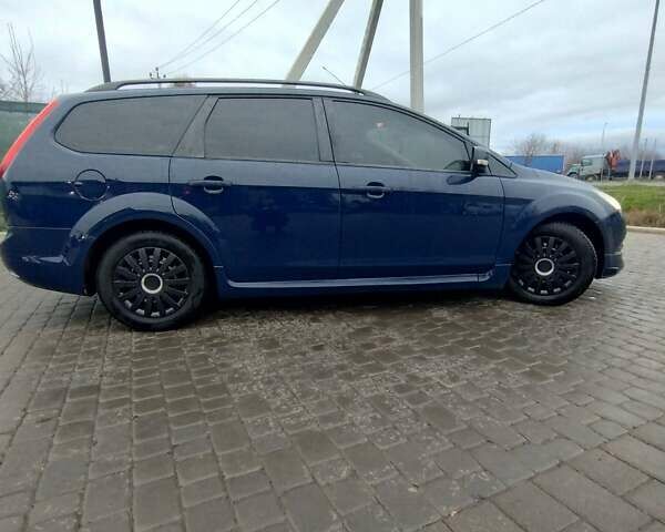 Синий Форд Фокус, объемом двигателя 1.6 л и пробегом 278 тыс. км за 5100 $, фото 6 на Automoto.ua