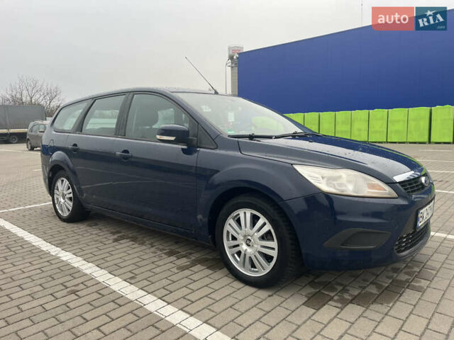Синій Форд Фокус, об'ємом двигуна 1.6 л та пробігом 301 тис. км за 3850 $, фото 14 на Automoto.ua
