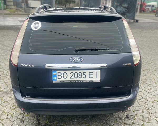 Синій Форд Фокус, об'ємом двигуна 1.6 л та пробігом 318 тис. км за 5399 $, фото 7 на Automoto.ua