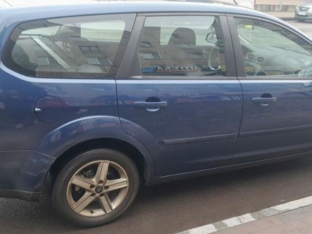 Синий Форд Фокус, объемом двигателя 1.6 л и пробегом 250 тыс. км за 3999 $, фото 3 на Automoto.ua