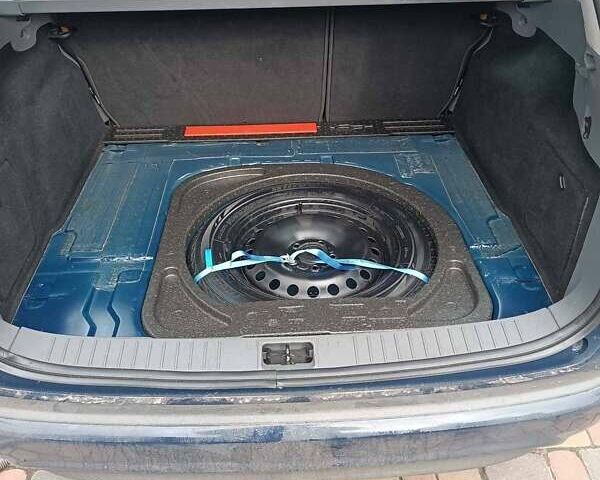 Синій Форд Фокус, об'ємом двигуна 1.6 л та пробігом 201 тис. км за 5950 $, фото 4 на Automoto.ua