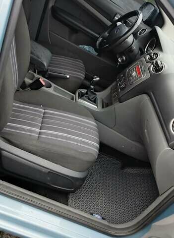 Синий Форд Фокус, объемом двигателя 1.56 л и пробегом 252 тыс. км за 5300 $, фото 7 на Automoto.ua