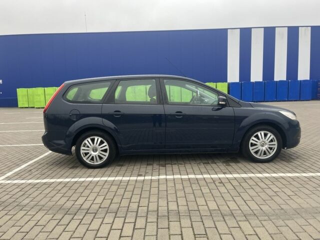 Синий Форд Фокус, объемом двигателя 1.6 л и пробегом 300 тыс. км за 3700 $, фото 17 на Automoto.ua