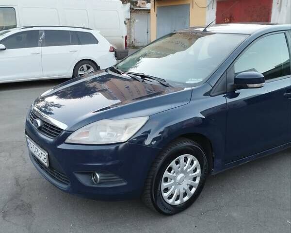 Синій Форд Фокус, об'ємом двигуна 1.6 л та пробігом 280 тис. км за 4800 $, фото 1 на Automoto.ua