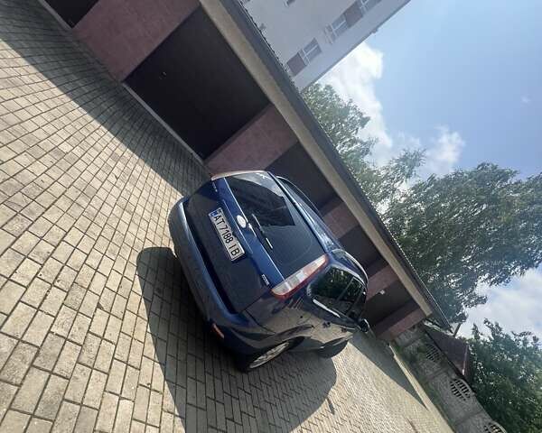 Синій Форд Фокус, об'ємом двигуна 1.6 л та пробігом 218 тис. км за 4999 $, фото 12 на Automoto.ua