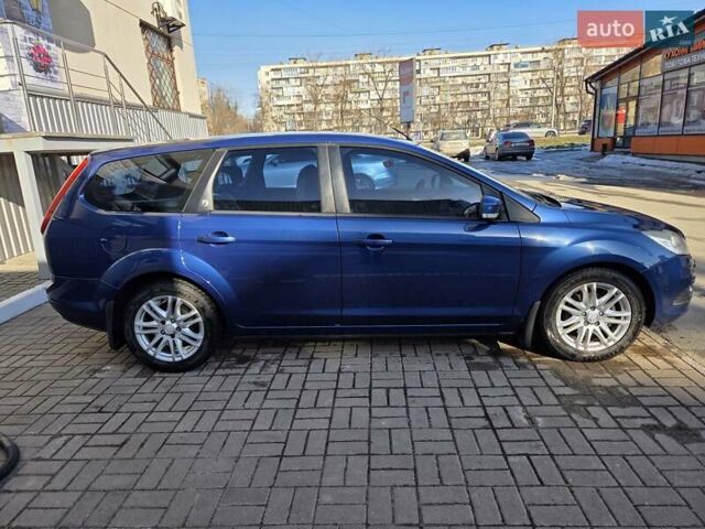 Синий Форд Фокус, объемом двигателя 1.6 л и пробегом 167 тыс. км за 5500 $, фото 3 на Automoto.ua