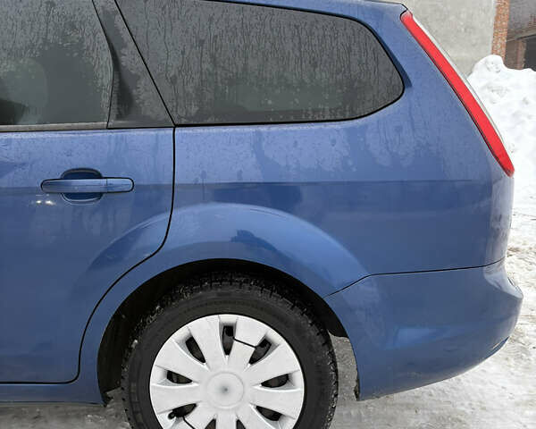 Синий Форд Фокус, объемом двигателя 1.6 л и пробегом 277 тыс. км за 4950 $, фото 8 на Automoto.ua