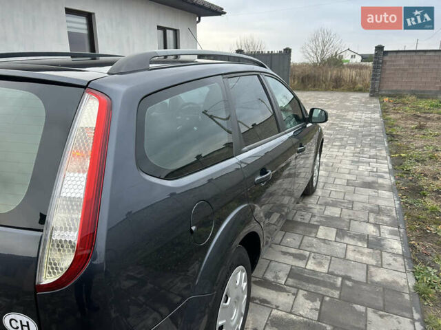 Синий Форд Фокус, объемом двигателя 1.6 л и пробегом 225 тыс. км за 5100 $, фото 11 на Automoto.ua