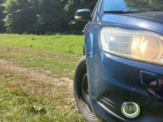 Синій Форд Фокус, об'ємом двигуна 2 л та пробігом 236 тис. км за 4500 $, фото 20 на Automoto.ua