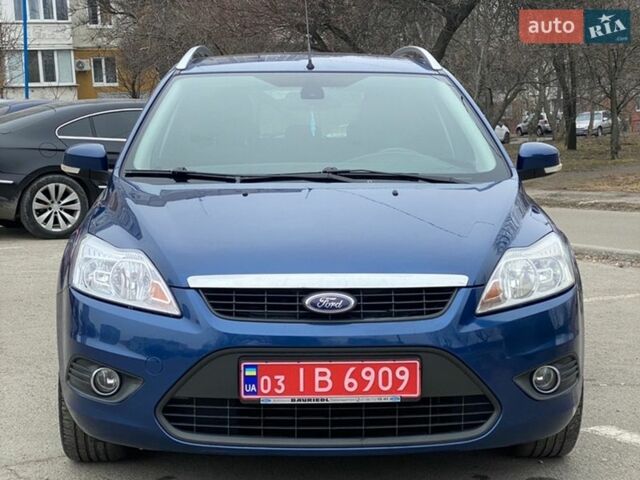 Синий Форд Фокус, объемом двигателя 1.6 л и пробегом 165 тыс. км за 5300 $, фото 7 на Automoto.ua