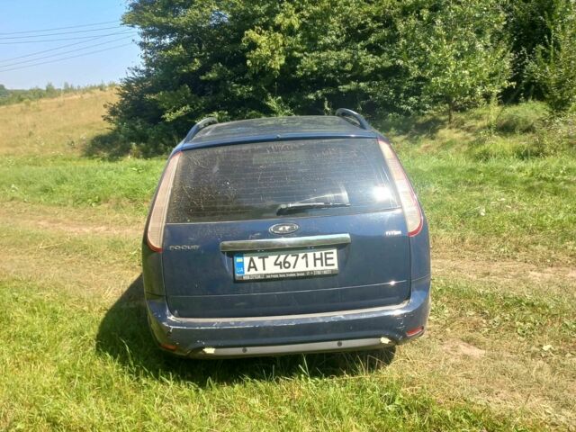 Синій Форд Фокус, об'ємом двигуна 2 л та пробігом 236 тис. км за 4500 $, фото 23 на Automoto.ua