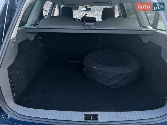 Синій Форд Фокус, об'ємом двигуна 1.6 л та пробігом 358 тис. км за 4200 $, фото 14 на Automoto.ua