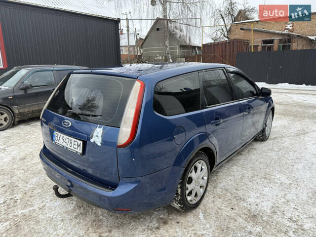 Синій Форд Фокус, об'ємом двигуна 1.6 л та пробігом 402 тис. км за 3000 $, фото 7 на Automoto.ua