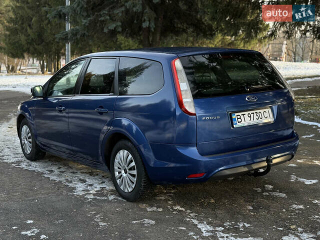 Синій Форд Фокус, об'ємом двигуна 1.6 л та пробігом 200 тис. км за 4499 $, фото 13 на Automoto.ua