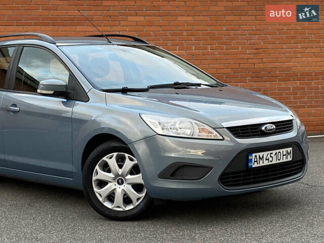Синий Форд Фокус, объемом двигателя 1.6 л и пробегом 200 тыс. км за 5200 $, фото 20 на Automoto.ua