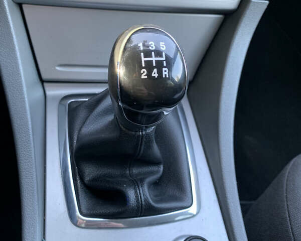 Синій Форд Фокус, об'ємом двигуна 1.6 л та пробігом 185 тис. км за 6300 $, фото 11 на Automoto.ua