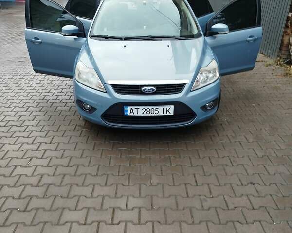 Синій Форд Фокус, об'ємом двигуна 1.56 л та пробігом 300 тис. км за 5400 $, фото 1 на Automoto.ua