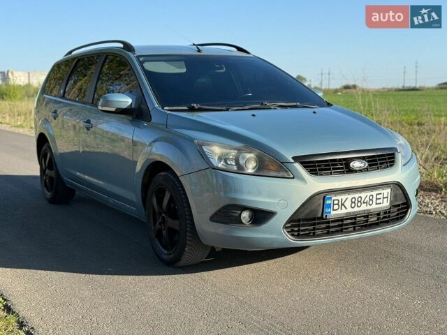 Синій Форд Фокус, об'ємом двигуна 1.56 л та пробігом 256 тис. км за 5100 $, фото 7 на Automoto.ua