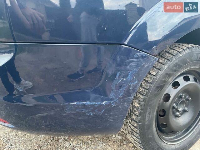 Синій Форд Фокус, об'ємом двигуна 1.6 л та пробігом 287 тис. км за 3400 $, фото 18 на Automoto.ua