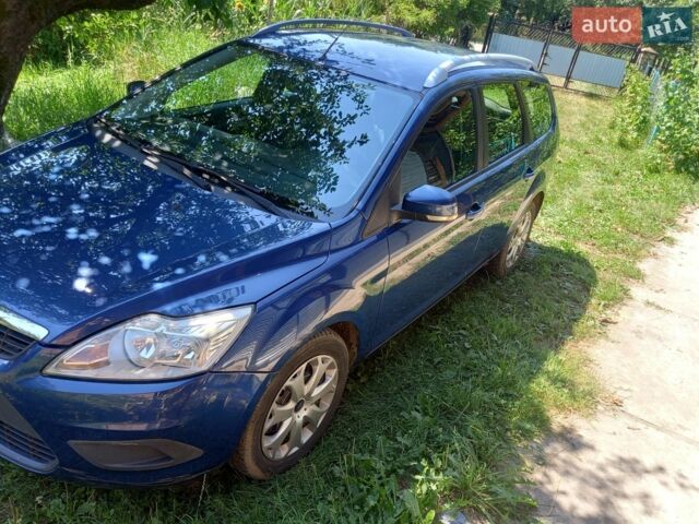 Синий Форд Фокус, объемом двигателя 1.6 л и пробегом 194 тыс. км за 5200 $, фото 1 на Automoto.ua