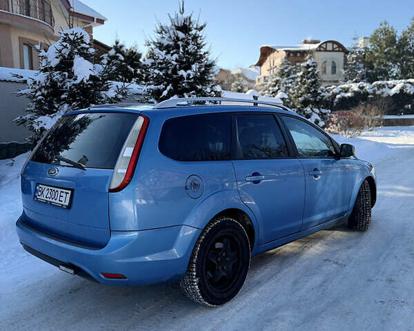 Синий Форд Фокус, объемом двигателя 1.8 л и пробегом 282 тыс. км за 4100 $, фото 4 на Automoto.ua