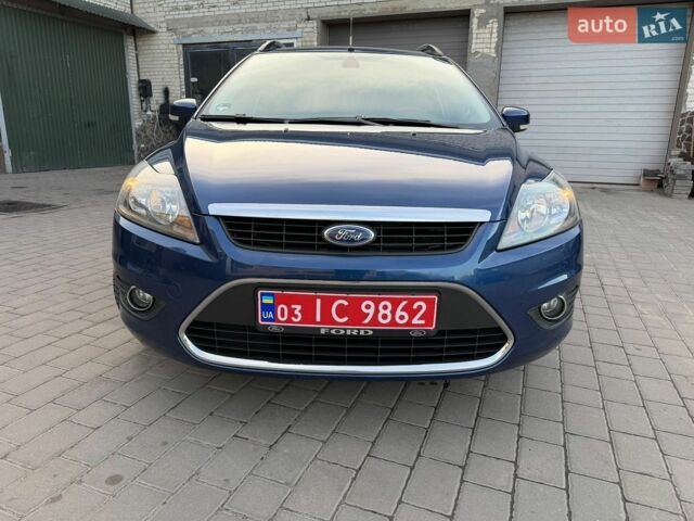 Синій Форд Фокус, об'ємом двигуна 1.6 л та пробігом 227 тис. км за 6750 $, фото 4 на Automoto.ua