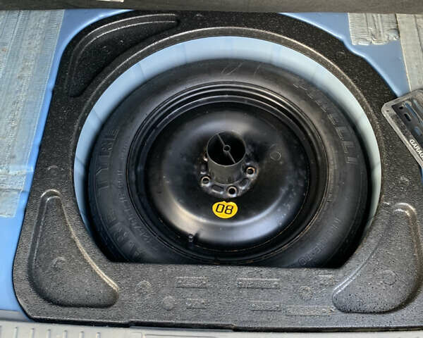 Синій Форд Фокус, об'ємом двигуна 1.6 л та пробігом 185 тис. км за 6300 $, фото 18 на Automoto.ua