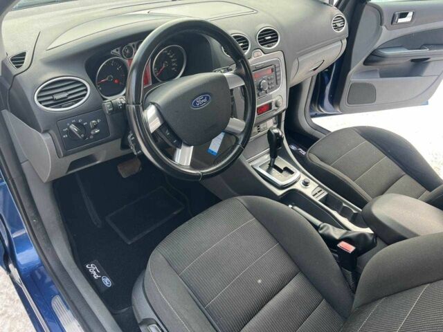 Синий Форд Фокус, объемом двигателя 1.6 л и пробегом 225 тыс. км за 5999 $, фото 4 на Automoto.ua