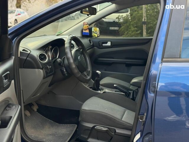 Синий Форд Фокус, объемом двигателя 1.6 л и пробегом 254 тыс. км за 5240 $, фото 15 на Automoto.ua