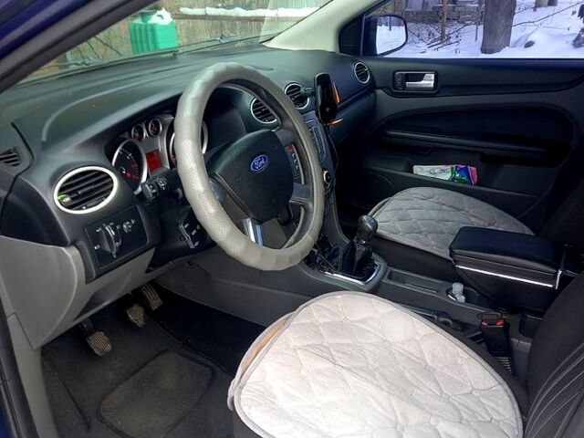 Синий Форд Фокус, объемом двигателя 1.6 л и пробегом 35000 тыс. км за 4999 $, фото 2 на Automoto.ua