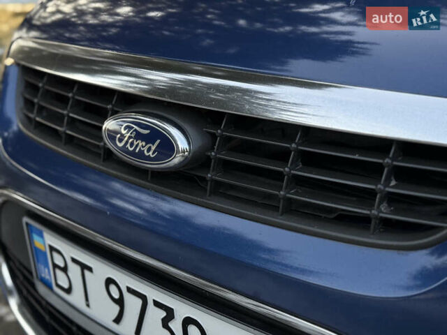 Синій Форд Фокус, об'ємом двигуна 1.6 л та пробігом 200 тис. км за 4499 $, фото 8 на Automoto.ua