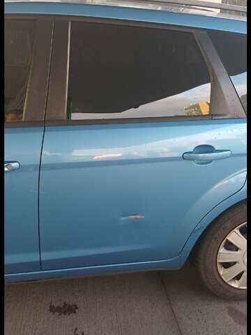 Синий Форд Фокус, объемом двигателя 1.6 л и пробегом 194 тыс. км за 4200 $, фото 3 на Automoto.ua