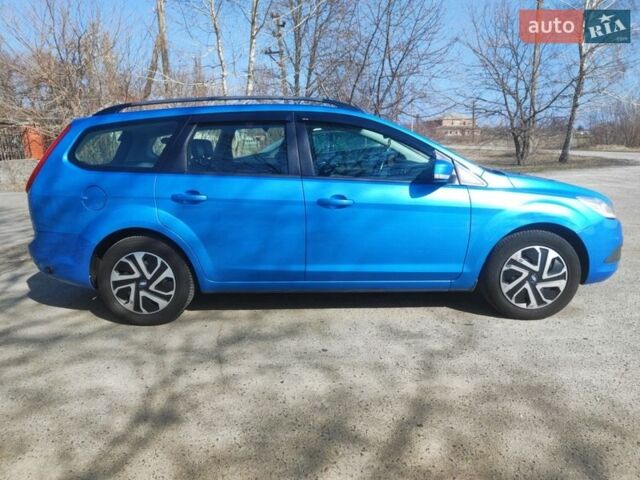 Синій Форд Фокус, об'ємом двигуна 1.6 л та пробігом 338 тис. км за 5750 $, фото 1 на Automoto.ua