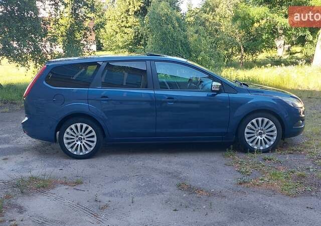 Синий Форд Фокус, объемом двигателя 1.6 л и пробегом 218 тыс. км за 6450 $, фото 12 на Automoto.ua