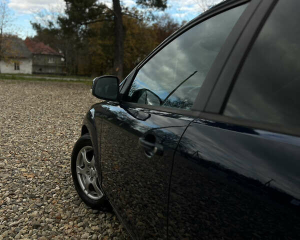 Синій Форд Фокус, об'ємом двигуна 1.6 л та пробігом 287 тис. км за 4999 $, фото 9 на Automoto.ua