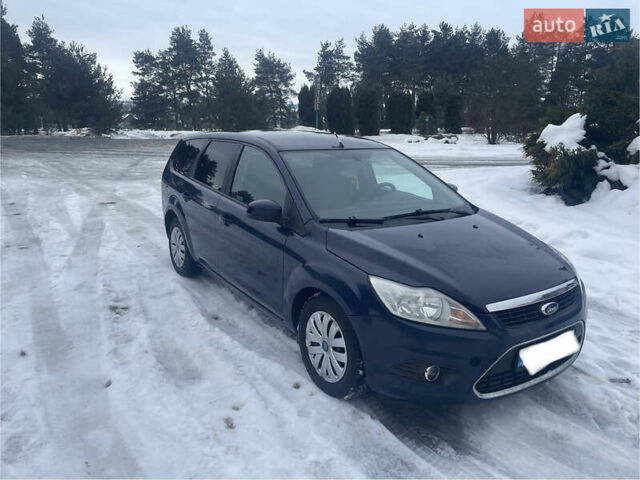 Синий Форд Фокус, объемом двигателя 1.6 л и пробегом 285 тыс. км за 4650 $, фото 5 на Automoto.ua