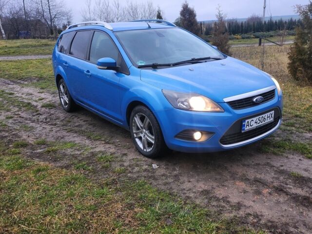 Синий Форд Фокус, объемом двигателя 1.6 л и пробегом 224 тыс. км за 5500 $, фото 1 на Automoto.ua
